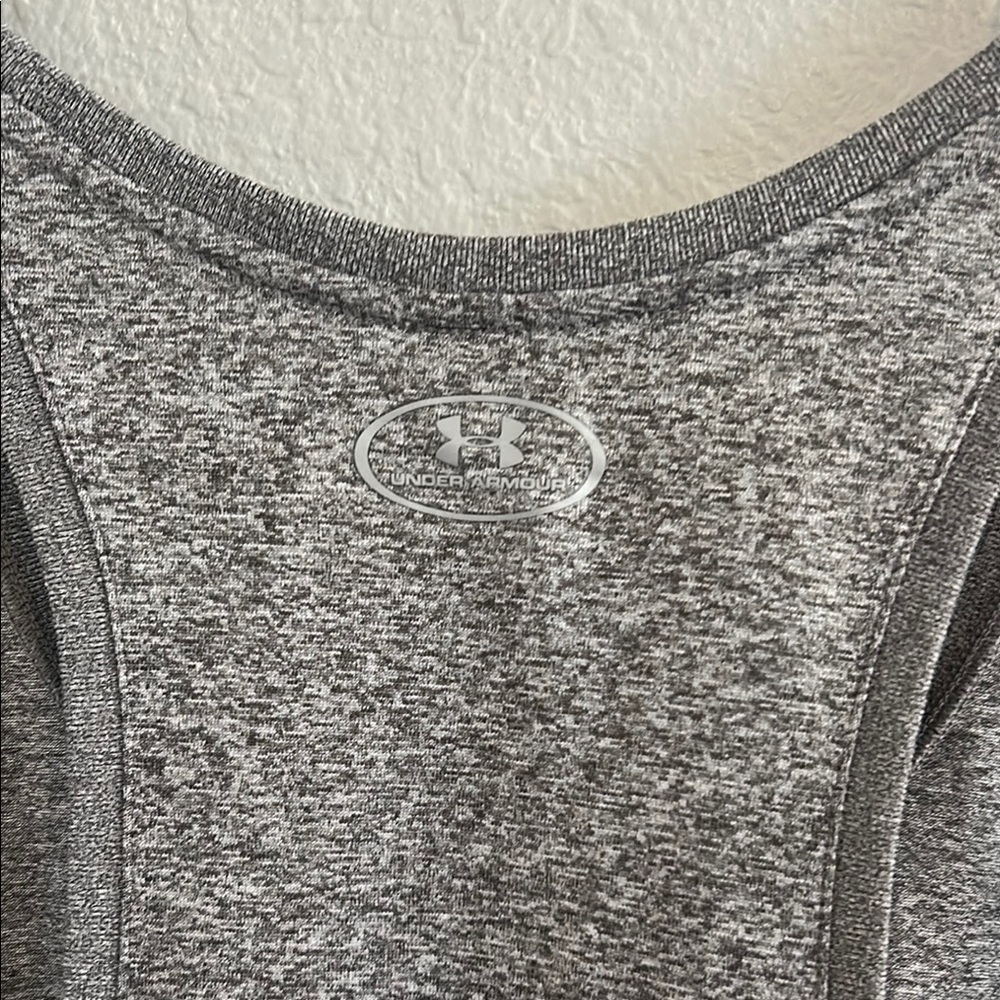 Under Armour Women's Gray Tank Top - Picture 5 of 6